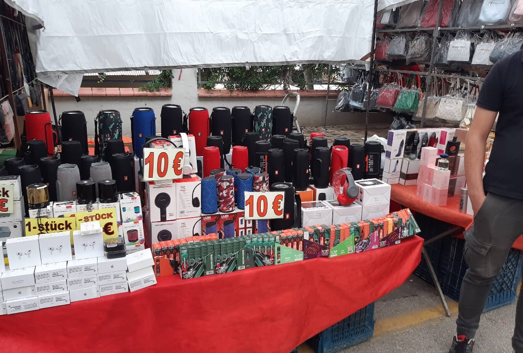 Akcesoria na bazarze