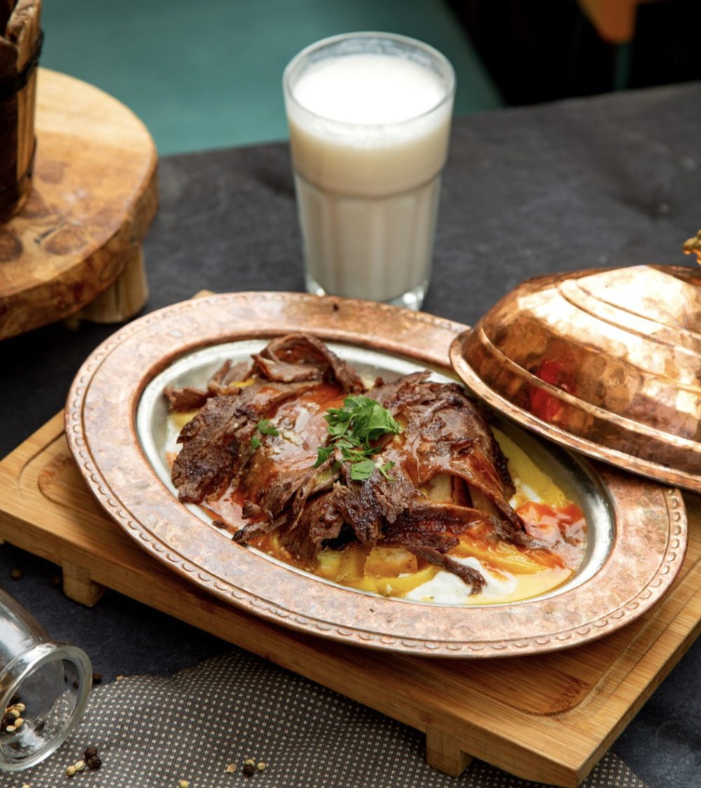 Kebab i ayran - idealny zestaw