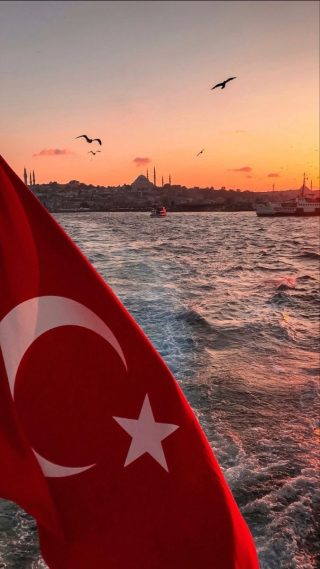 widok na flagę Turcji