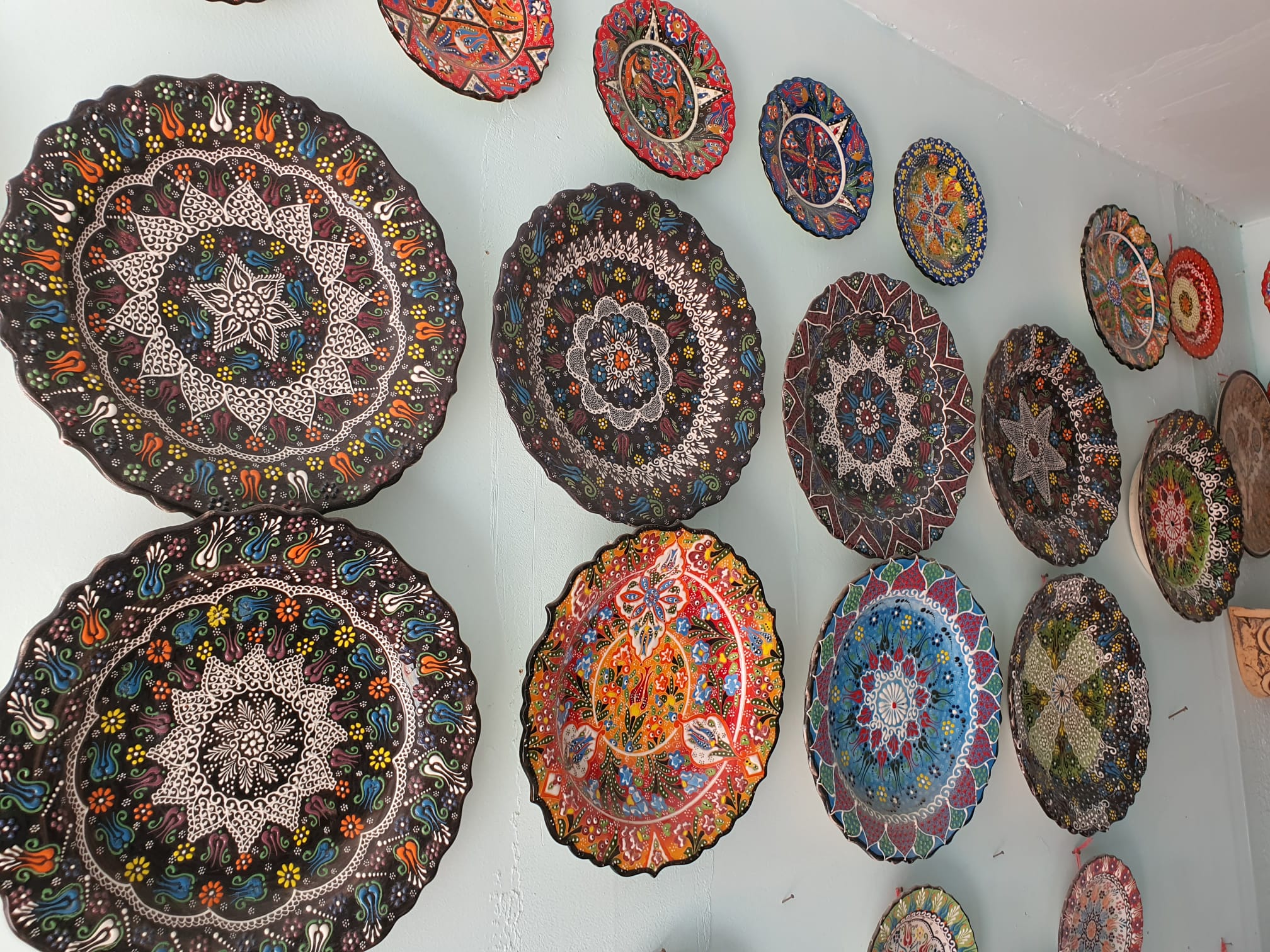 Ceramiczne talerze